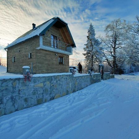 Konak Mara- Komovi Андриевица Экстерьер фото